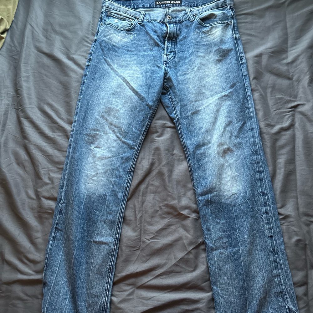 Express Men's Classic Blue Straight Jeans